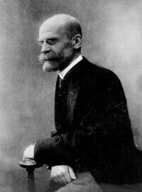 Émile Durkheim (Épinal, Lorena, 15 de abril de 1858-París, 15 de noviembre de 1917) fue un sociólogo, pedagogo y filósofo francés. Estableció formalmente la sociología como disciplina académica y, junto con Karl Marx y Max Weber, es considerado uno de los padres fundadores de dicha ciencia